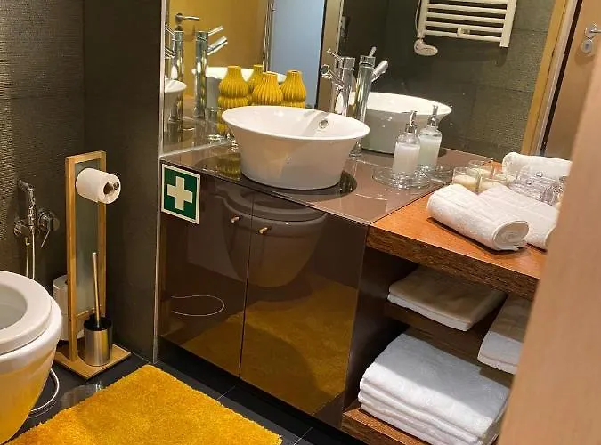 아파트 Host'in Arrais