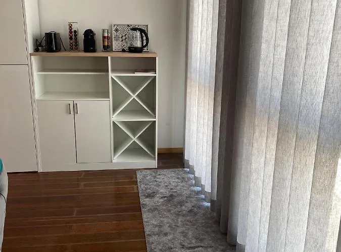 아파트 Host'in Arrais *